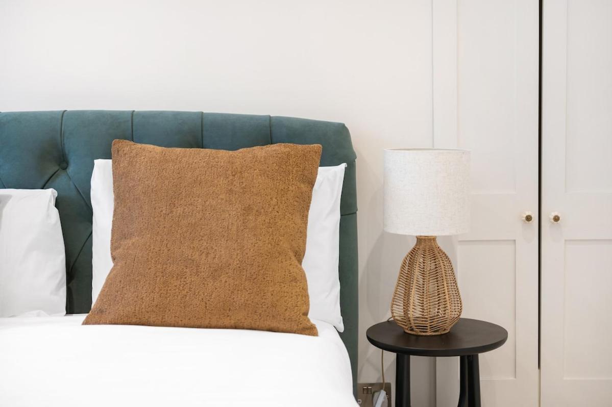 New Stylish 3-bed Pimlico House Near Big Ben Holiday home
