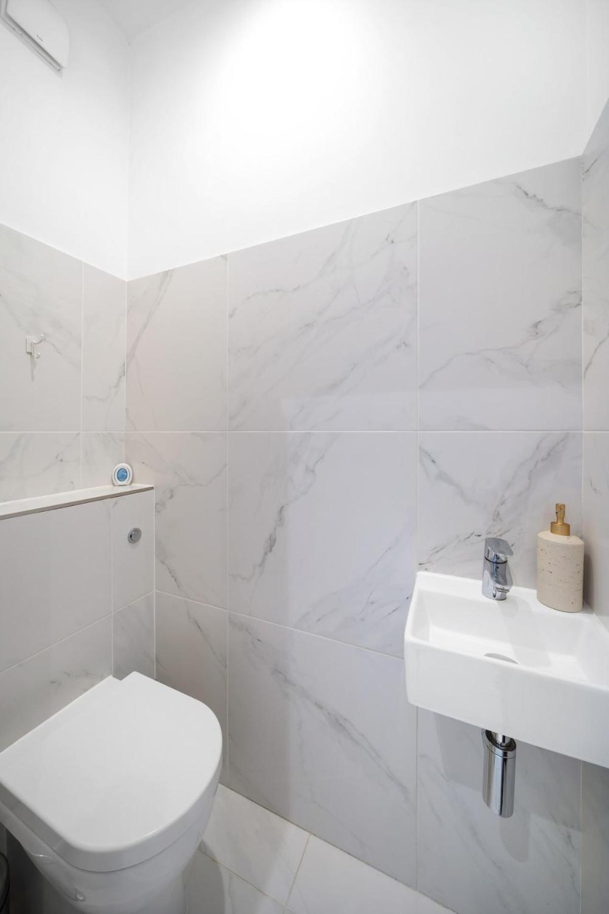Casa vacanze New Stylish 3-bed Pimlico House Near Big Ben Londra